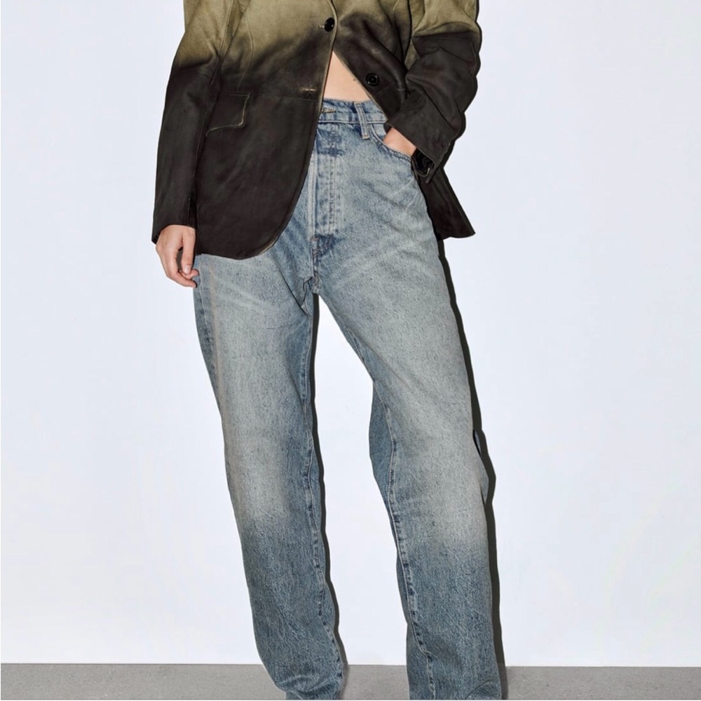 ZARA NWT RELAXED MID RISE ZW COLLECTION JEANS